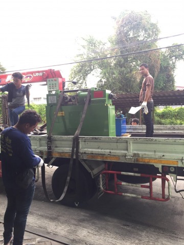 จัดส่งเครื่องจักรอุตสาหกรรม