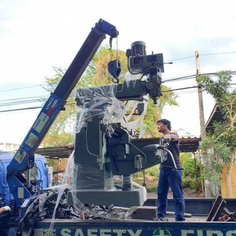 ผู้นำเข้าเครื่องจักรจากไต้หวัน